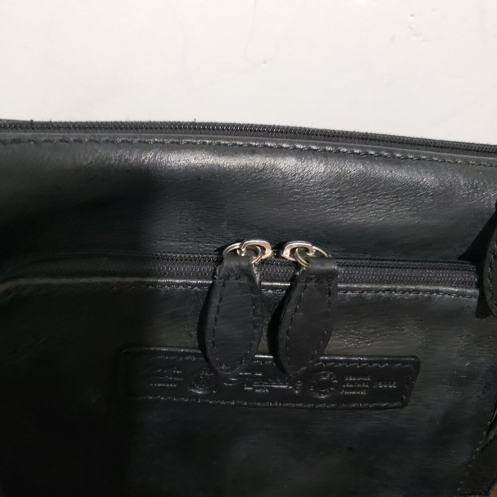 Vtg Fossil Black Leather Crossbody Shoulder Bag 75082 with Key - Picture 3 of 12